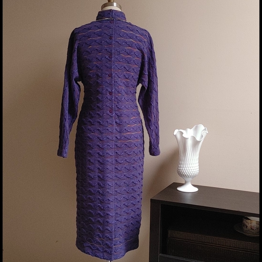 Vintage 80s Purple Long Shift Dolman Sleeves Dress with Texture - Picture 13 of 16
